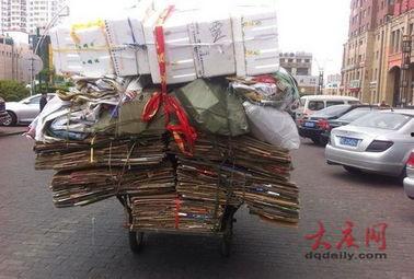 小卡车最新爆料新闻,揭秘神秘性能与未来市场动向